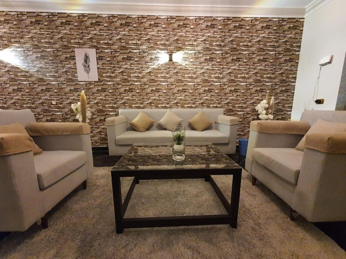 Youvala Serviced Apartment Giza Esterno foto