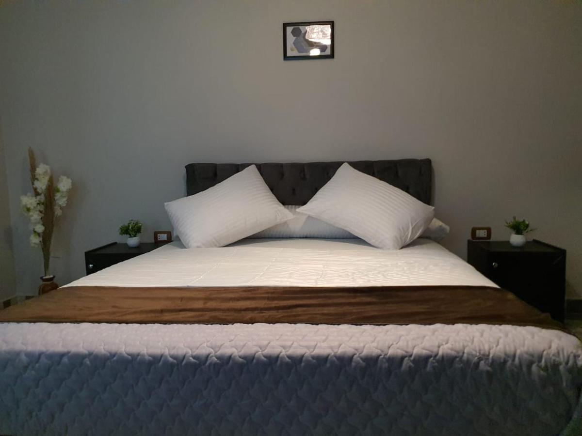 Youvala Serviced Apartment Giza Esterno foto